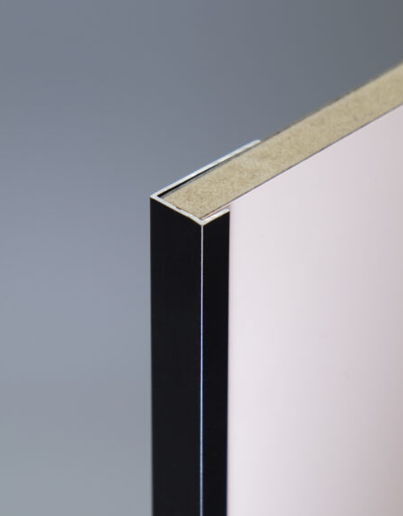 Selkie Black End Cap Trim