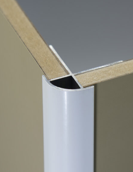 Selkie White External Corner Trim