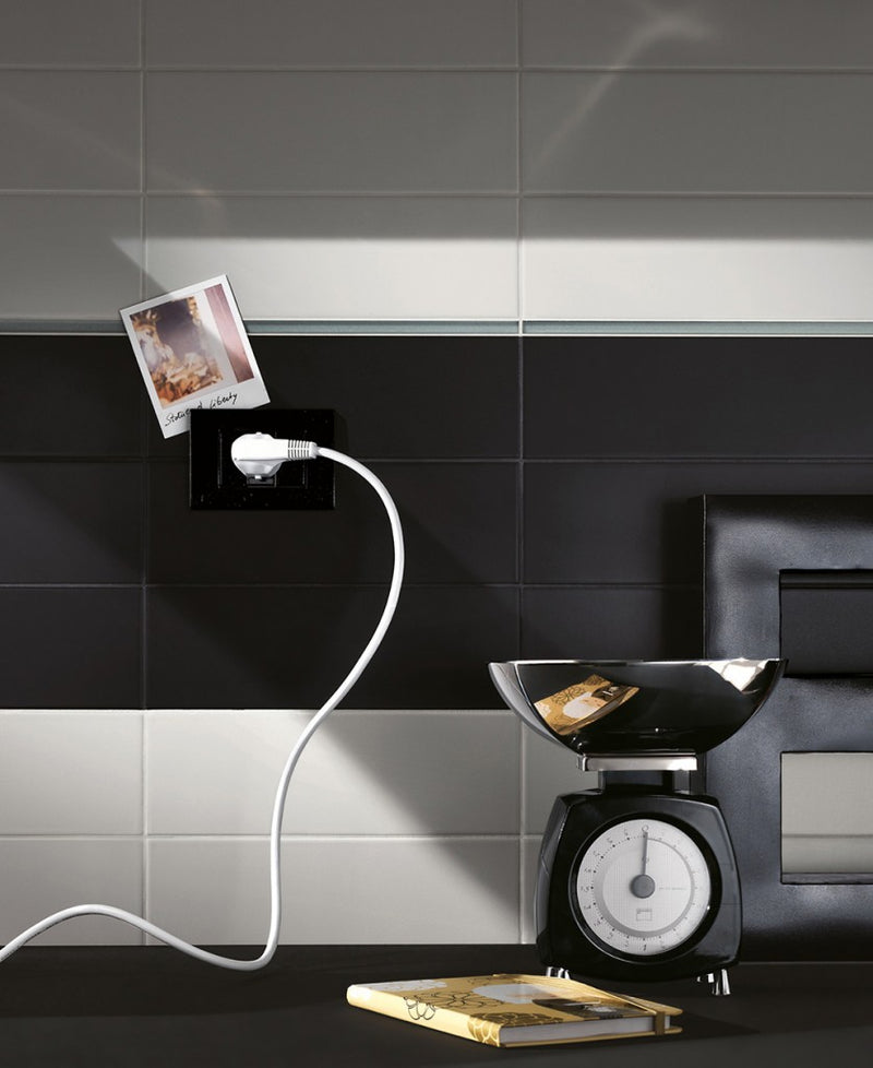 Leesburg black tile 100x300mm - view 3