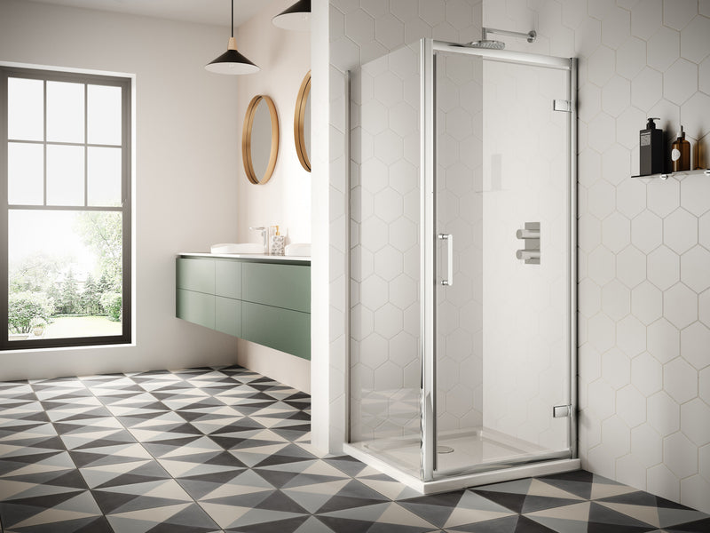 The White Space Sommer 8 Shower Side Panel – chrome